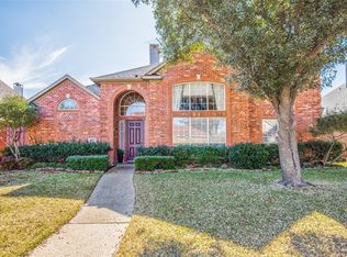 1914 Country Meadow Ln, Richardson, TX 75081