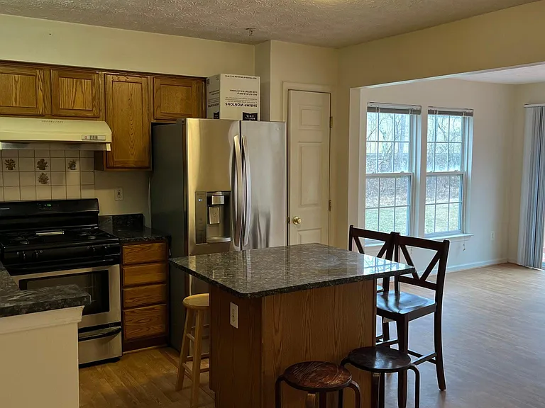 8900 Papillon Dr — Photo 6
