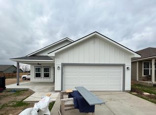 147 Feather Way, Fredericksburg, TX 78624