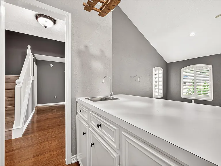 4003 W Valley Dr — Photo 9