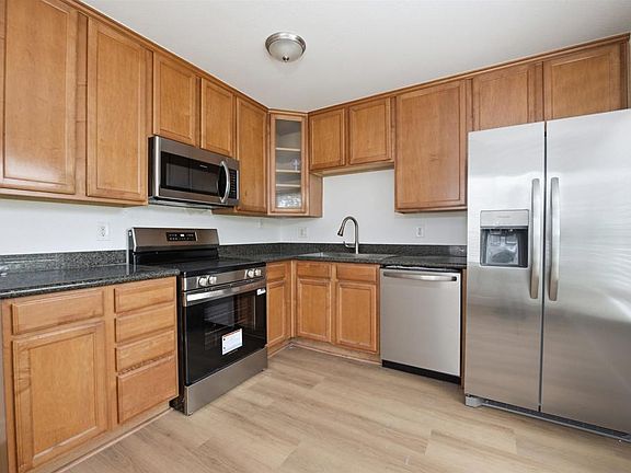 4th image of 6333 College Grove Way Unit 7107