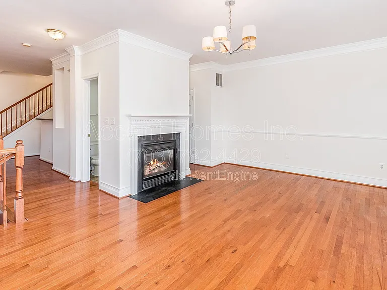9875 Dochart Sound Ln — Photo 5