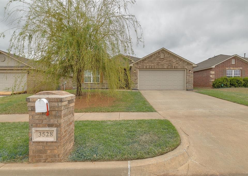 1st image of 3528 SE 96th St
