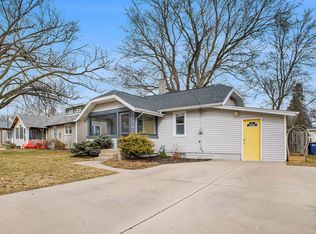 1327 Alberta St NE, Grand Rapids, MI