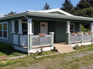 94635 Grange Rd, Gold Beach, OR 97444
