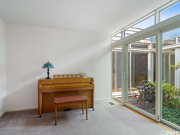 5th image of 1837 Somerset Ln