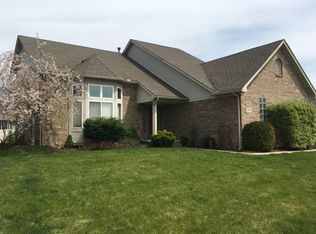 17586 Begonia Dr, Brownstown, MI 48173
