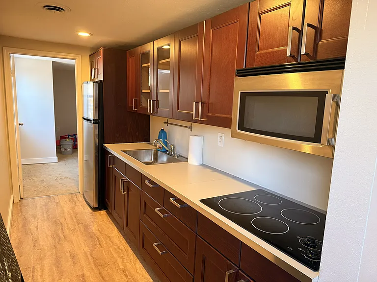 154 James Ave #1 — Photo 9