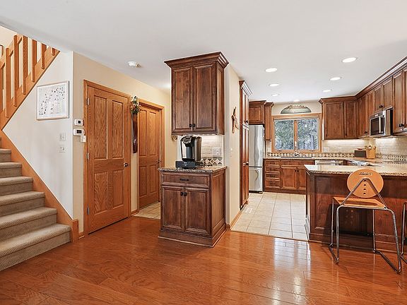 5th image of 10648 Sister Bluff Dr Unit 3C