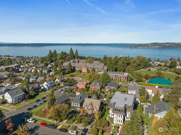 809 N G Street #202, Tacoma, WA 98403