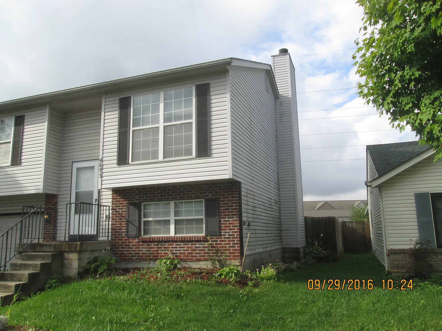 3 bed, 1552 sqft, $1,900 — Photo 2