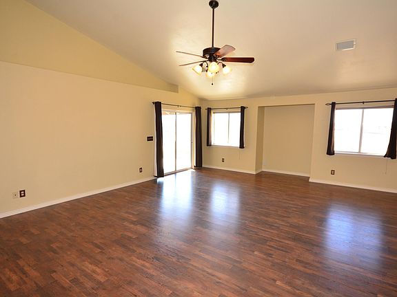 4th image of 164 W Liana Dr