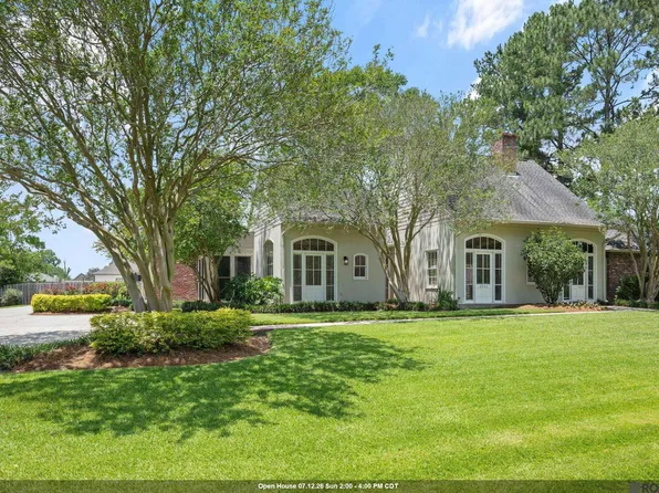 8226 Oakbrook Dr, Baton Rouge, LA 70810