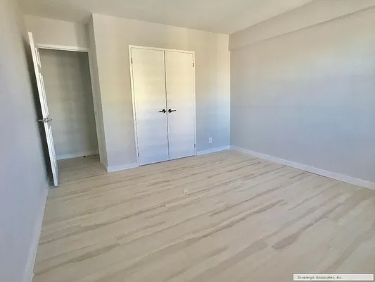 Rented by Sovereign Associates | media 11