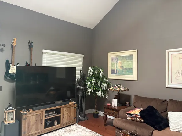 6 Davos Dr Unit 6, Vernon, NJ 07462