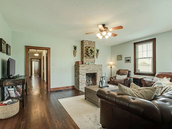 3rd image of 5407 Jacksboro Pike