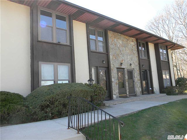 1st image of 13 Ash Ct #13