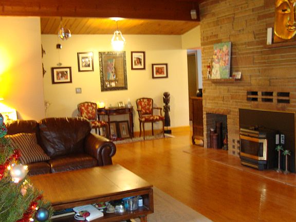 5th image of 712 NE Grace Ave