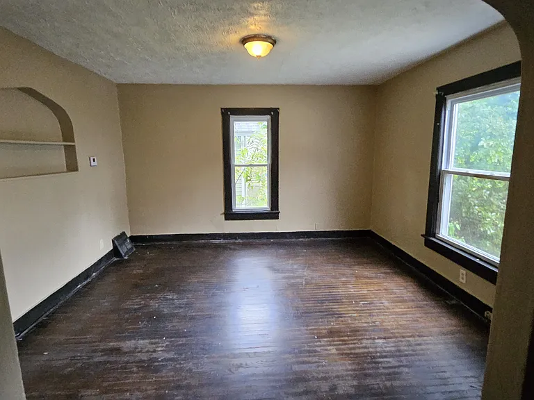 1008 14th St NW — Photo 5