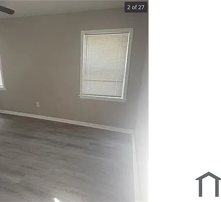 512 Lexington Ave — Photo 24