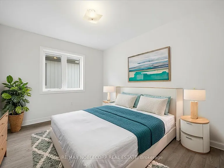 226 Bruce Cameron Dr — Photo 28