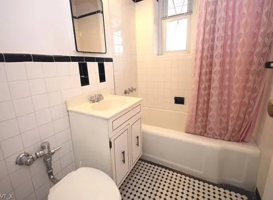 Sold by Fillmore | media 5