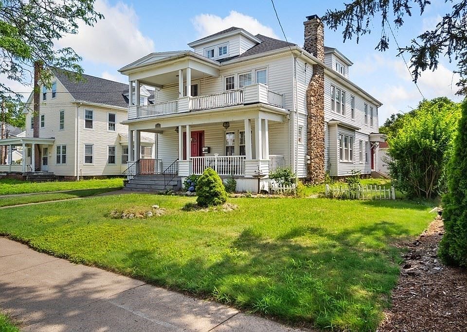 1846 Northampton St, Holyoke, MA 01040 Zillow