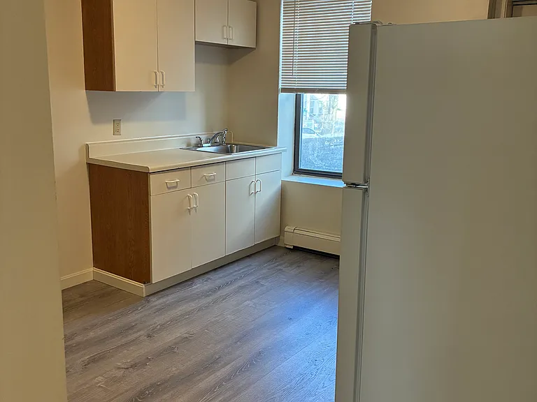 83 Perkins St — Photo 17