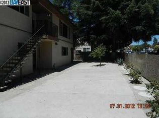 19725 Redwood Rd, Castro Valley, CA 94546