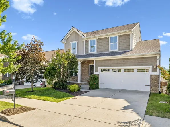 557 Wolfeboro Ln, Nashville, TN 37221