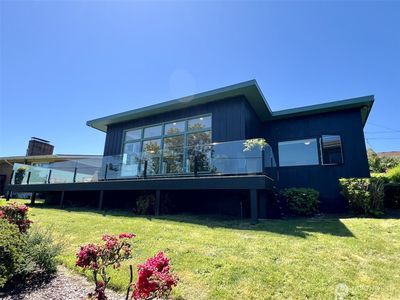 10846 Garden Pl S, Seattle, WA, 98178