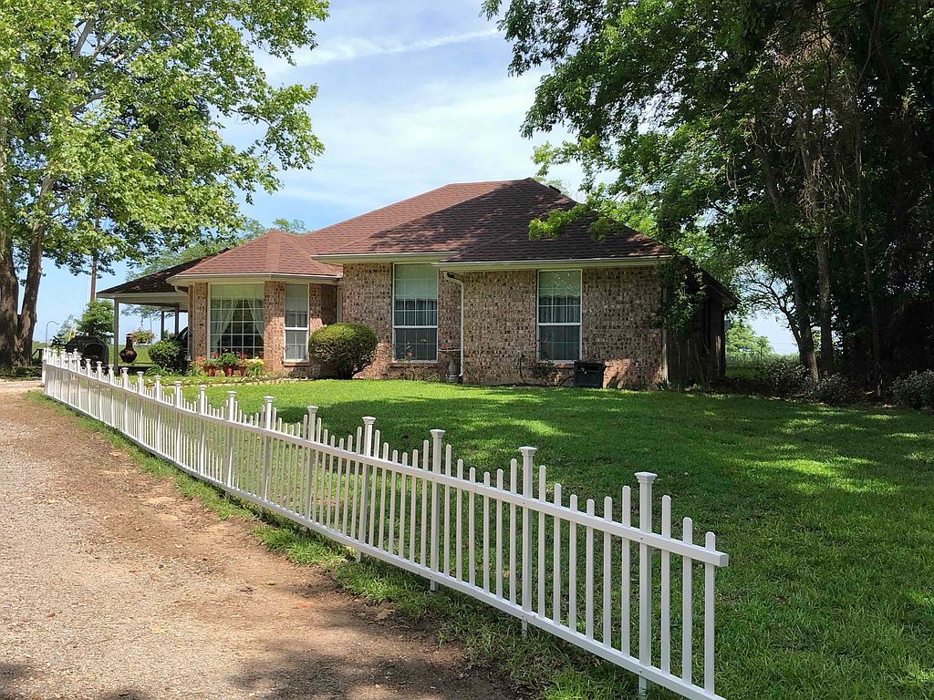 19710 Fm 16 W - Property Image