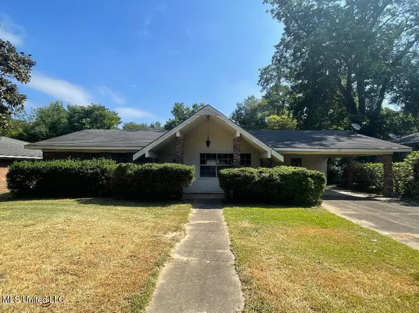 112 Brookfield Dr, Natchez, MS 39120