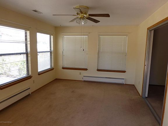 4th image of 4404 Bartens St
