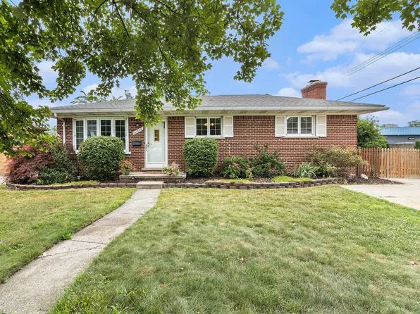 31504 Windsor St, Garden City, MI 48135