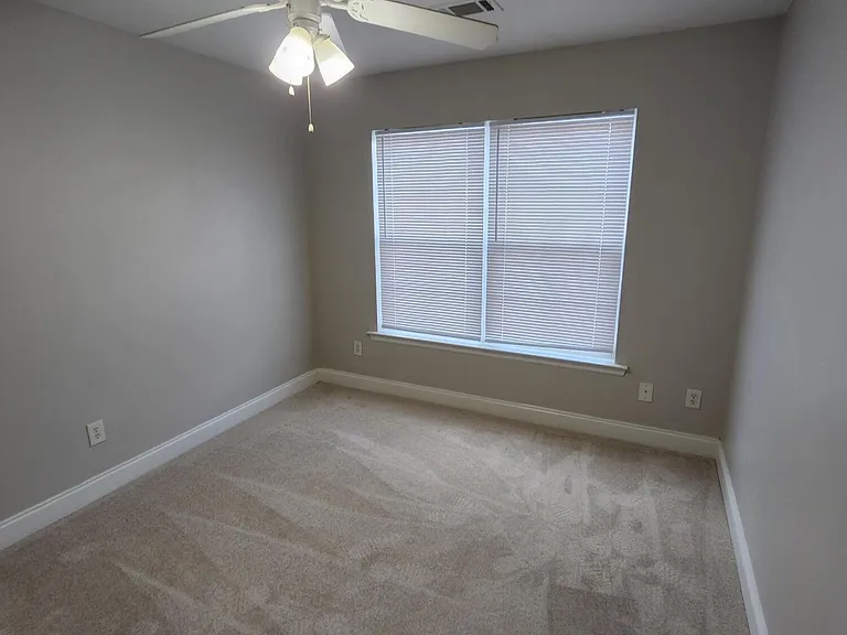 803 Landing Dr — Photo 18