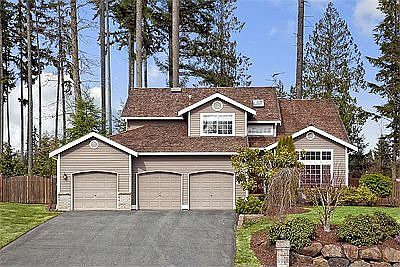 This large Lexington home is a rare opportunity!