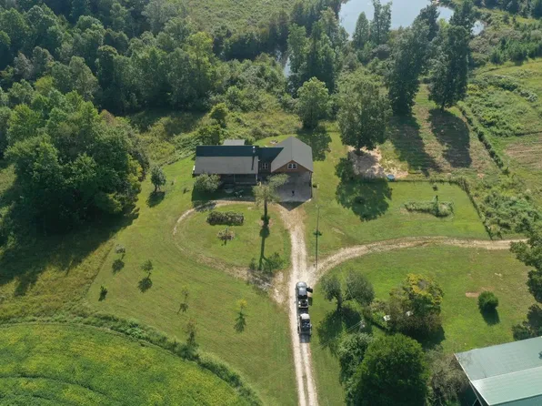 3115 Little Benton Rd, Mansfield, TN 38236