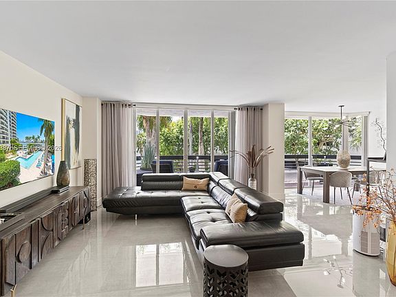 3rd image of 3600 Mystic Pointe Dr APT 306