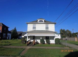 57 26th St, Huntington, WV 25703