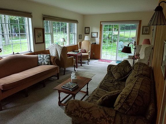 Lake Room