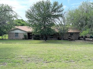 3904 Arroyo Dr, Weatherford, TX 76087