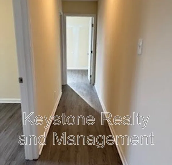 205 Emma St #45 — Photo 2