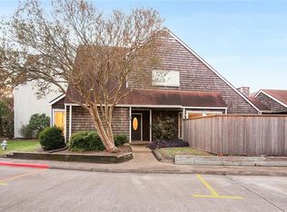 13 Spinnaker Ln, New Orleans, LA 70124