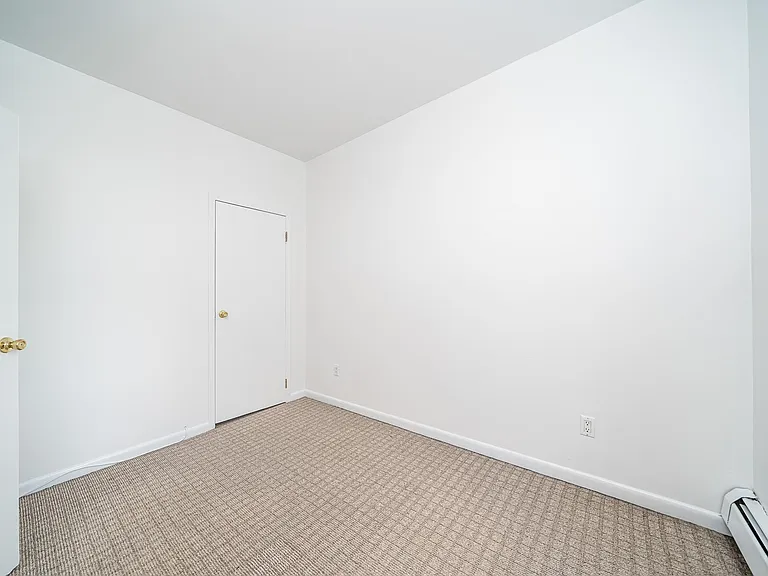 314 Paterson Plank Rd #3B — Photo 5