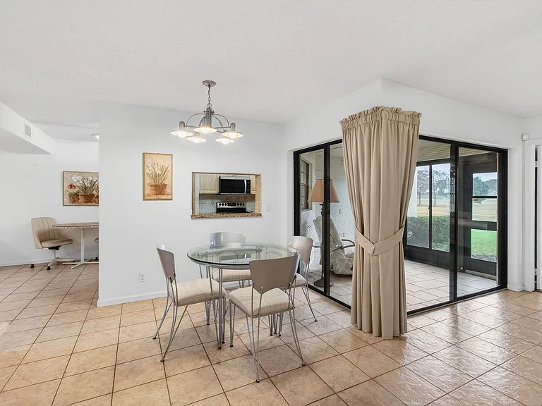 5851 Parkwalk Dr — Photo 25
