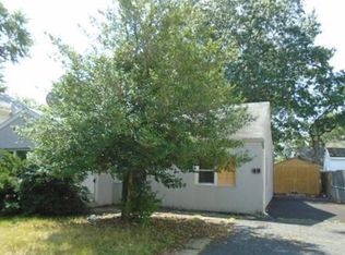 49 4th St, Old Bridge, NJ 08857