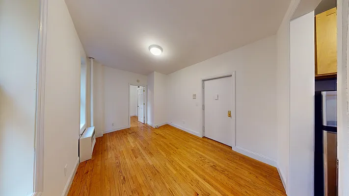 Rented by Bond New York | media 12