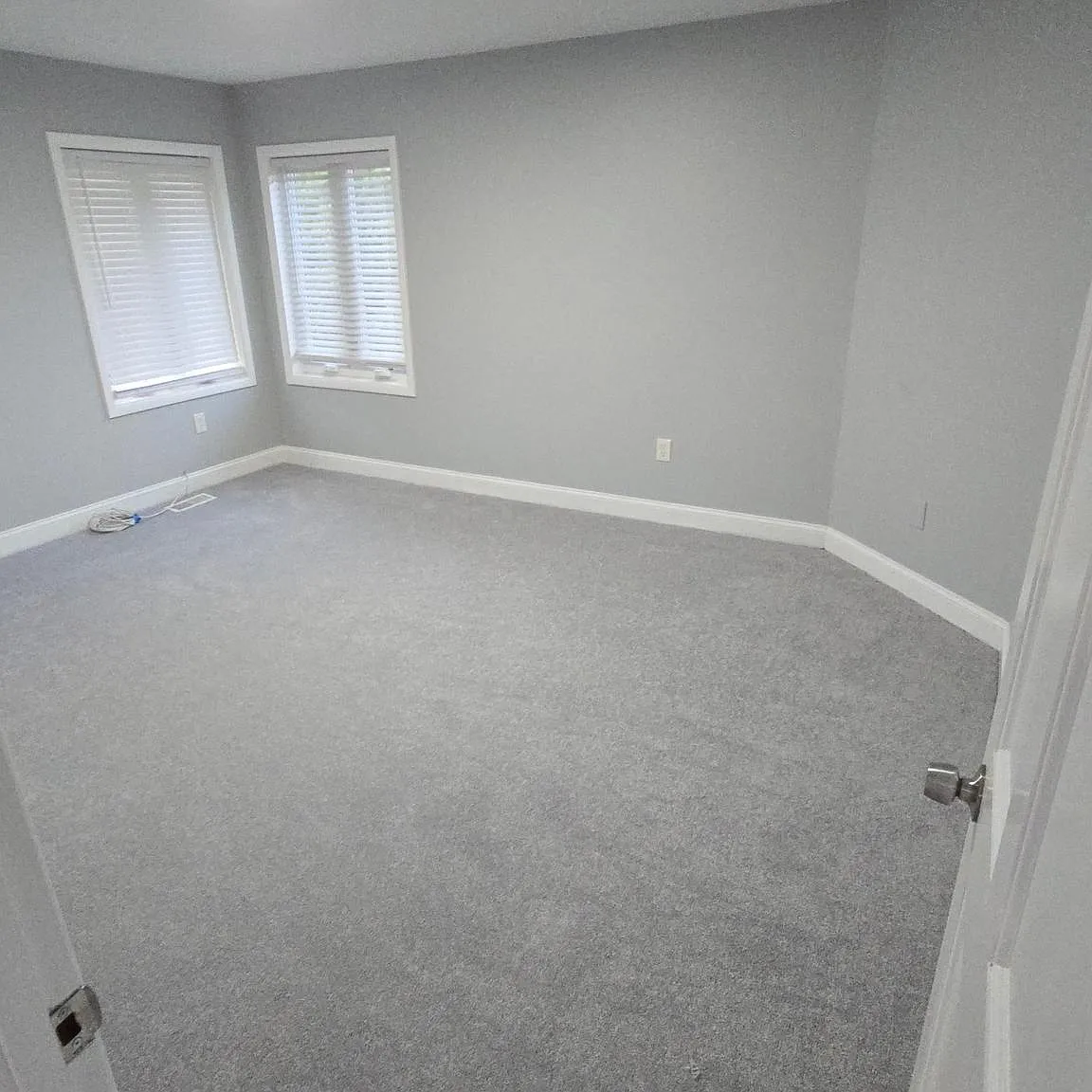 3 bed, 3.5 bath, 2859 sqft, $3,500 — Photo 3