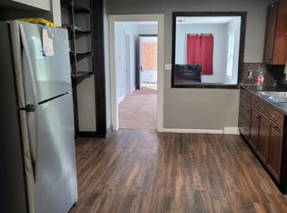 1527 Robertson Ave, Lansing, MI 48915